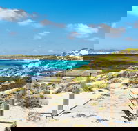 Strickland Bay - Accommodation Newcastle