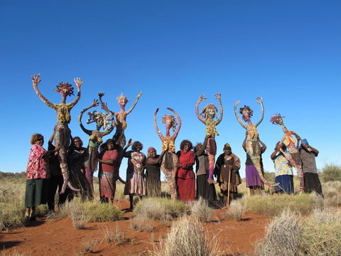 Tjanpi Desert Weavers - Accommodation Newcastle 2