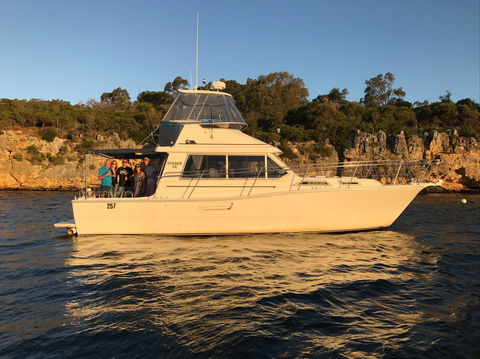 Cruising The  Swan River In At Sunset With Boutique Cruise - Accommodation Newcastle 0