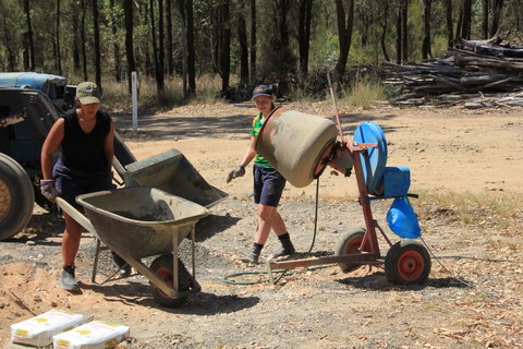 Durong Dingo Sanctuary - Accommodation Newcastle 2