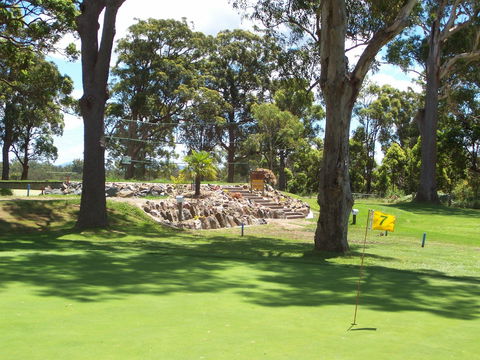 Frederickton Golf Club - Accommodation Newcastle 0
