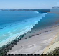 Island Beach - Accommodation Newcastle