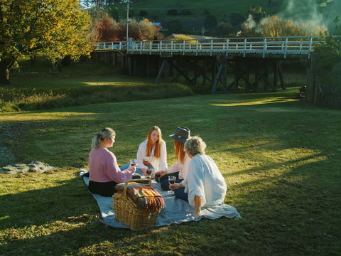 Kurt Fearnly Park - Accommodation Newcastle 0
