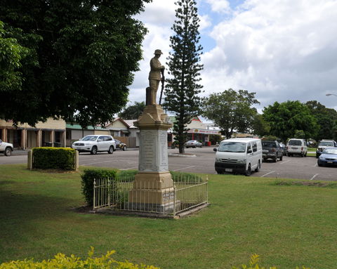 Miriam Vale War Memorial - Accommodation Newcastle 0