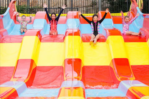 Raging Waters Sydney - Accommodation Newcastle 1