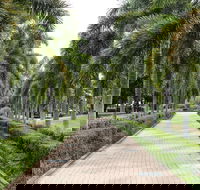 Dan Gleeson Memorial Gardens - Accommodation Newcastle