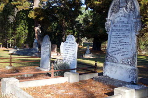 Lucindale Cemetery - Accommodation Newcastle 0