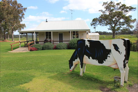 Millers Ice Cream - Accommodation Newcastle 2