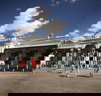 Mount Morgan - Accommodation Newcastle