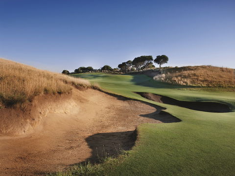 St Andrews Beach Golf Course - Accommodation Newcastle 0