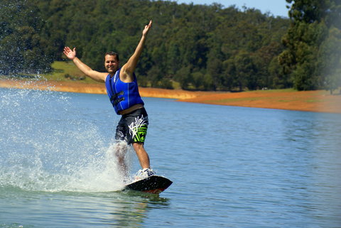 Waroona Dam - Accommodation Newcastle 2