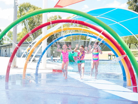 Waterworld Aquatic Centre - Accommodation Newcastle 0