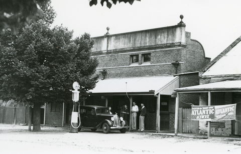 Jindera Heritage Walk - Accommodation Newcastle 0