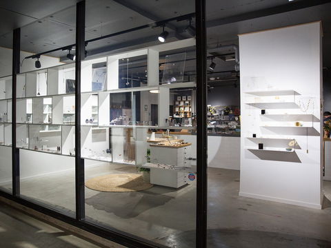 KIN Gallery - Accommodation Newcastle 0