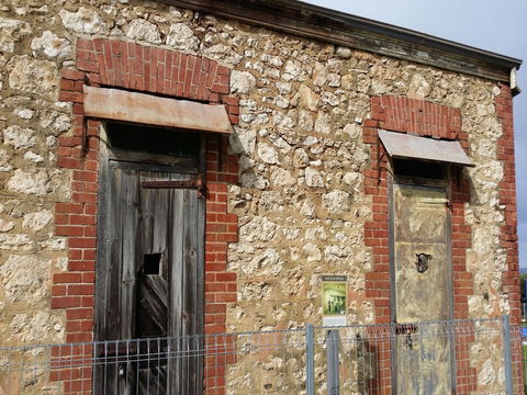 A Walk Back In Time Time Trail - Kingscote - Accommodation Newcastle 0