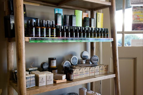 Daylesford Healing Massage - Accommodation Newcastle 2
