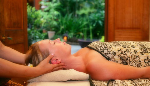 Ikatan Day Spa Noosa - Accommodation Newcastle 0
