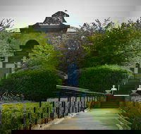 Lambie Town Walk - Accommodation Newcastle