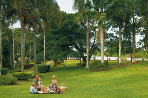Melsa - Accommodation Newcastle 0