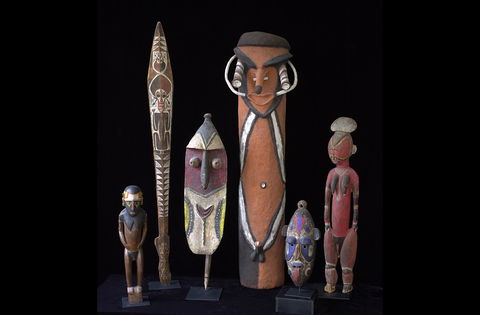 Oceanic Arts Australia Gallery - Accommodation Newcastle 0