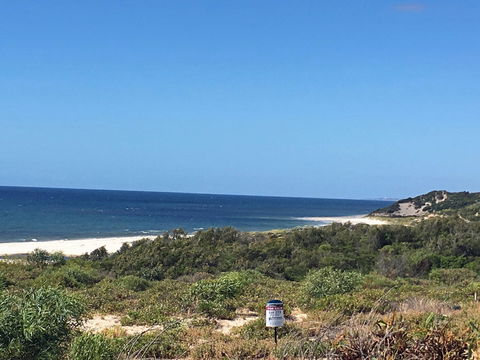 Peppermint Grove Beach - Accommodation Newcastle 0