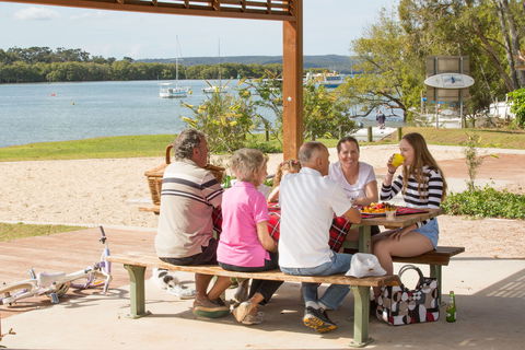 Russell Island (Canaipa) - Accommodation Newcastle 2