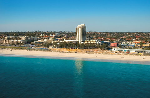 Scarborough Beach - Accommodation Newcastle 0
