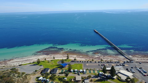 Port Hughes Foreshore, Port Hughes - Accommodation Newcastle 2