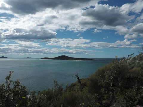 Big Rocky! Full Day Guided Walk - Accommodation Newcastle 4
