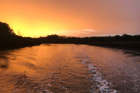 Jervis Bay Sunset River 2-Hour Cruise - Accommodation Newcastle 2