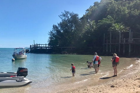 Exclusive Double Island Boat Tours From Palm Cove - Accommodation Newcastle 16