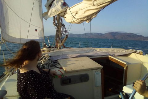Sailing Boat Overnight Live Aboard Experience Townsville - Accommodation Newcastle 2