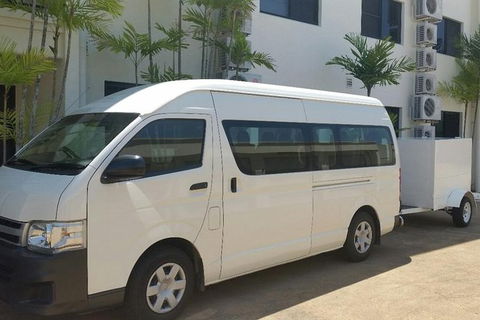 Safe Private Transfer From Cairns To Port Douglas For Up To 13 People - Accommodation Newcastle 2