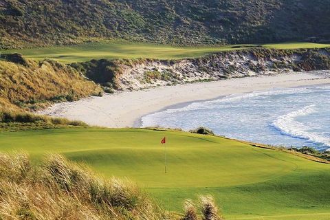 Barnbougle Golf Transfer - Accommodation Newcastle 3