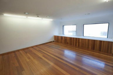 Raglan Street Gallery - Accommodation Newcastle 0