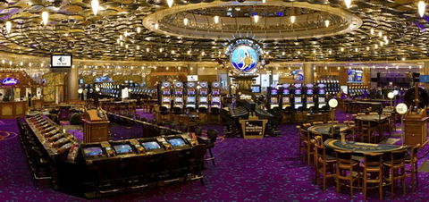 The Reef Hotel Casino - Accommodation Newcastle 3
