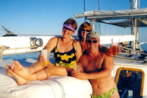 A Whitsunday Luxury Sailing Holiday - Accommodation Newcastle 4