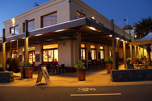 St Kilda VIC Accommodation Newcastle