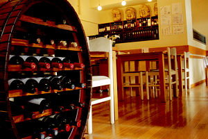 Murasaki - Accommodation Newcastle 0