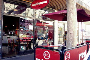 Red Lemon - Accommodation Newcastle 0
