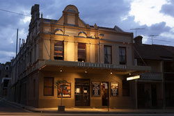 Bellevue Hotel - Accommodation Newcastle 0