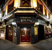 The Elephant  Wheelbarrow - Accommodation Newcastle