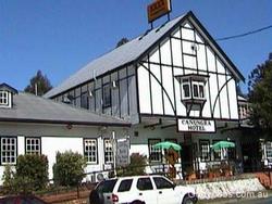 Canungra Hotel - Accommodation Newcastle 0