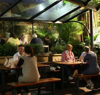 Dicks Hotel - Accommodation Newcastle