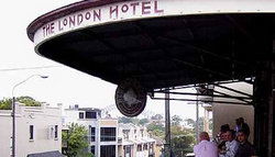 London Hotel And Restaurant - Accommodation Newcastle 1