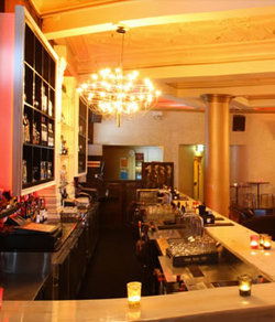 Burdekin Hotel - Accommodation Newcastle 1