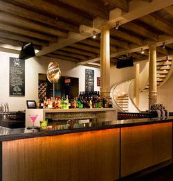 CBD Hotel - Accommodation Newcastle 1