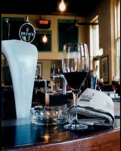 Exeter Hotel - Accommodation Newcastle 1