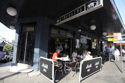 The Monkey Bar - Accommodation Newcastle 1