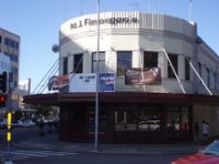 MJ Finnegans Irish Pub - Accommodation Newcastle 2